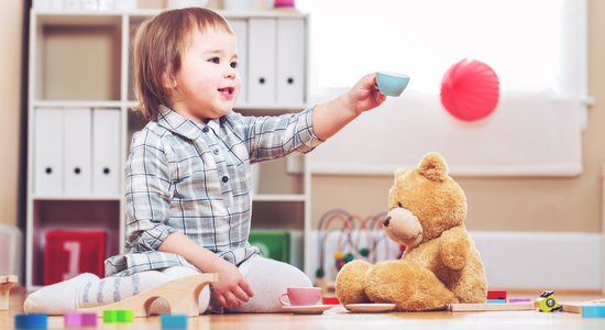 Noderīgi knifiņi bērnistabas iekārtošanai, kas vecākiem atvieglos ikdienu