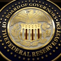 ASV Federālā rezervju sistēma samazina bāzes procentlikmi līdz 0-0,25%