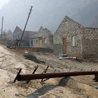 Armēnija un Azerbaidžāna Kalnu Karabahas konflikta lietā vēršas SKT