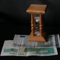 Перед введением евро бизнесмены округляют цены в большую сторону