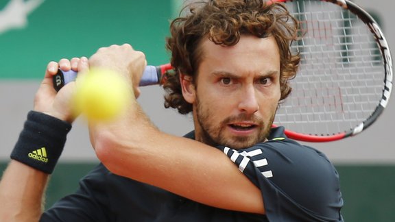 Ernests Gulbis and his balls - 7