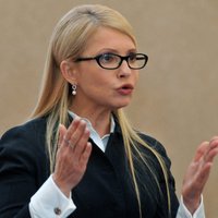 Премьер Украины предложил вместо денег отдать "Газпрому" Тимошенко