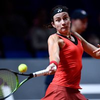 Севастова вышла в 1/8 финала турнира в Мадриде, Остапенко — проиграла