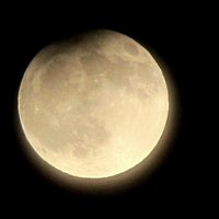 Nākamnedēļ Latvijā būs vērojams daļējs Mēness aptumsums