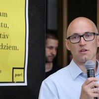 Sabiedrībā pazīstami cilvēki izveido politisko kustību 'Mēs esam par!'