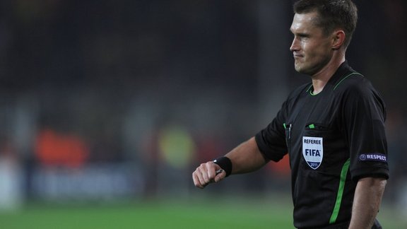 Russian referee Vladislav Bezborodov