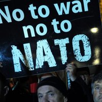 Vairāki tūkstoši Melnkalnē protestē pret valsts dalību NATO