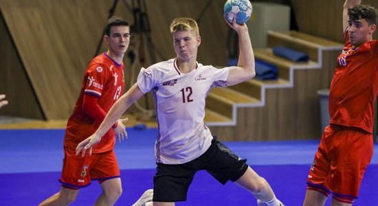 Latvijas U-20 handbolisti Eiropas čempionātā cīnīsies par piekto vietu