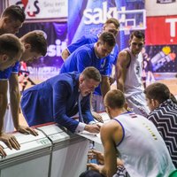 'Jūrmalas' basketbolisti sagrauj LU un kļūst par 'VEF Rīga' pretiniekiem LBL pusfinālā