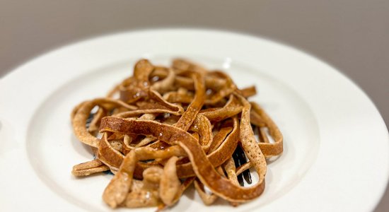 'TikTok' recepte: spageti pankūkas, kas garšo kā kanēļmaizītes