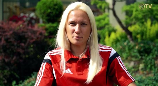 Iepazīsti mūsu futbolistes - Anastasija Ročāne