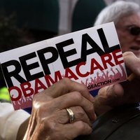 ASV Pārstāvju palāta pieņem likumprojektu par 'Obamacare' nomaiņu