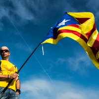 Spānijas Konstitucionālā tiesa aptur Katalonijas rezolūciju par neatkarības procesa sākšanu