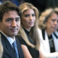 Foto: Daiļā Trampa meita satiek pievilcīgo Kanādas premjerministru