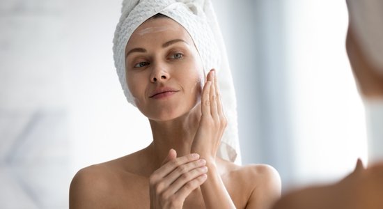 Ухоженная и защищенная кожа: 7 лайфхаков для правильного снятия макияжа
