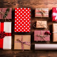 Latvijas iedzīvotāji Ziemassvētku dāvanu iegādei plāno tērēt vidēji 346 eiro