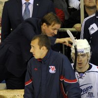 КХЛ оштрафовала латвийского тренера на тысячу долларов