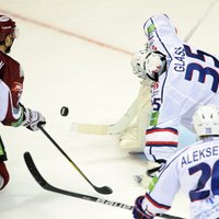 Džefs Glāss savu KHL karjeru turpinās Maskavas 'Spartak'