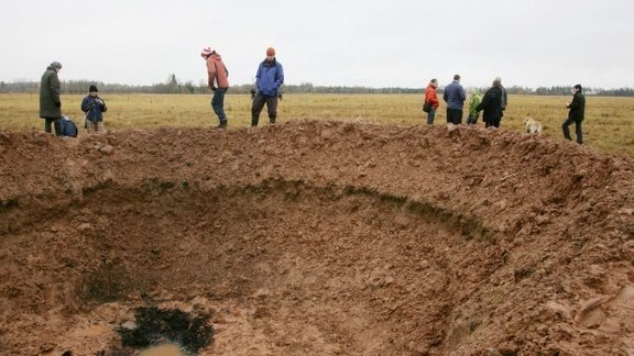 'Meteorīta' dēļ grib ieviest sodu juridiskajām personām par maldu izsaukumu