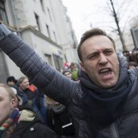 Глава штаба Навального в Москве арестован судом на 30 суток