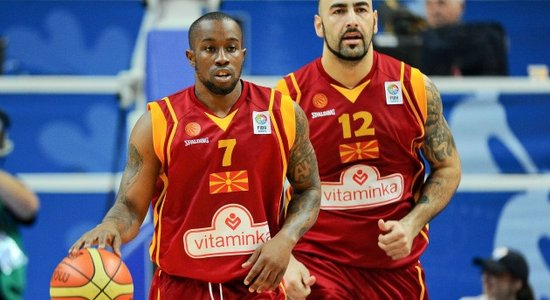 Bo Makalebs pietuvina Maķedoniju 'Eurobasket 2011' ceturtdaļfinālam