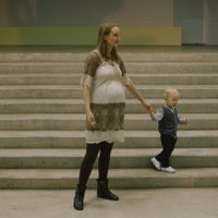 Tapusi jauna grūtniecības pieredzei veltīta dokumentālā filma 'Klātbūtne'