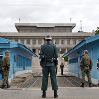 Pēc robežas šķērsošanas Ziemeļkorejā aizturēts Savienoto Valstu pilsonis