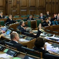 Компенсации нынешним депутатам, не избранным в 13-й Сейм, превысят 400 тысяч евро