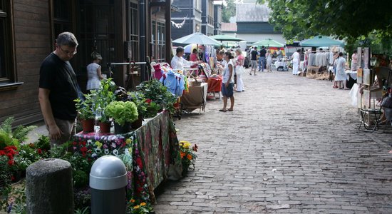 Kalnciema kvartāls atklāj brīvdabas koncertsezonu