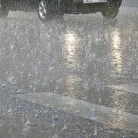 Резекне заливает дождями: количество осадков уже в два раза превысило месячную норму