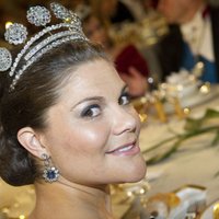 Aptauja: zviedri vēlas, lai karaļa vietā tronī kāptu viņa meita