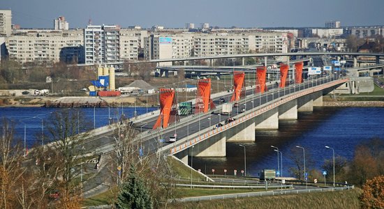 За семь лет по Южному мосту так и не пустили общественный транспорт