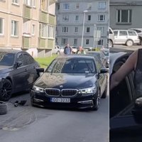 Video: Piedzēries BMW vadītājs Ziepniekkalnā taranē citus auto