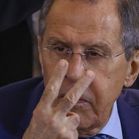 Lavrovs nobažījies par Putina dzīvību 'dekapitācijas trieciena' rezultātā