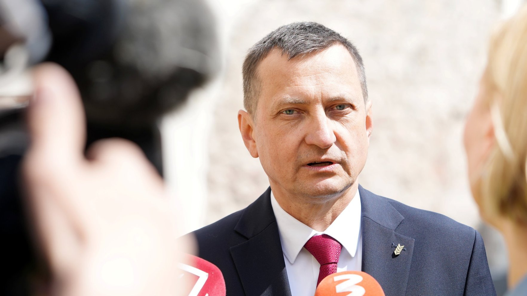 Krauze pēc viesošanās KNAB nāk klajā ar paziņojumu