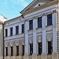 МИД Латвии: нужно срочно заменить лифт в московском посольстве за 100 тысяч евро