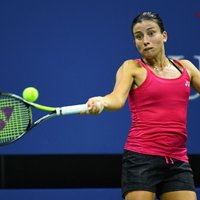 Sevastova grūtā Čārlstonas WTA turnīra astotdaļfināla mačā pieveic tunisieti Žabēru