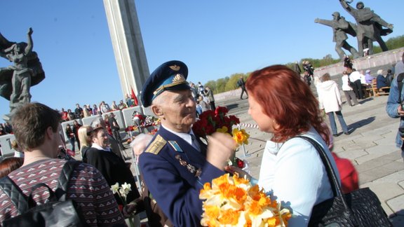 9.maijs pie Uzvaras pieminekļa - 8