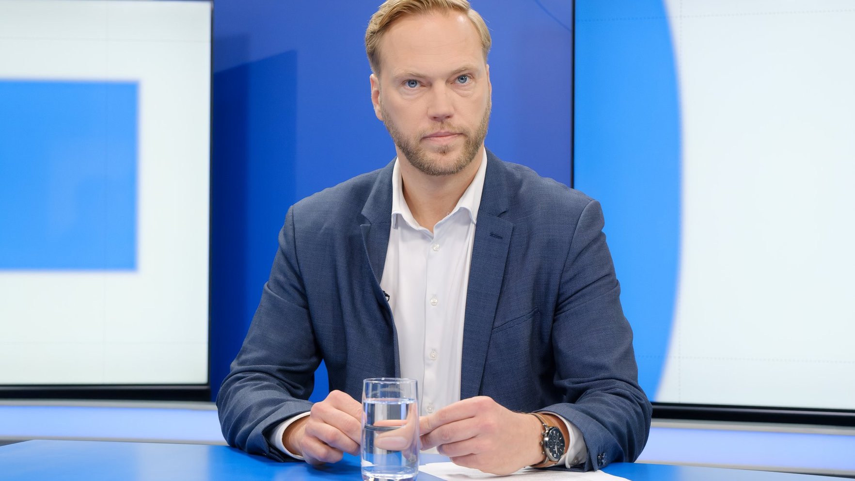 Latvia's PM Faces Criticism Over Remote Work Proposal