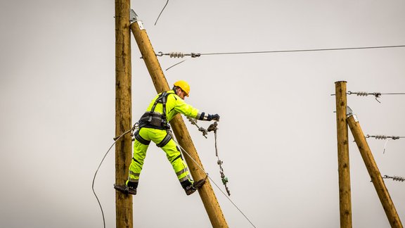 Ko darīt, ja pazūd elektrība?