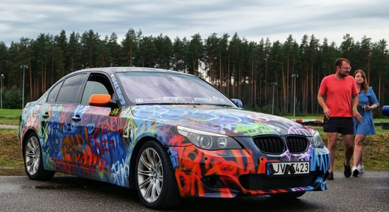 Foto: '333' trasē aizvadīts vērienīgs auto tūninga festivāls 'CC Nation'