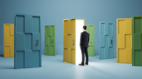 Не от хорошей жизни. Почему латвийские бизнесмены бегут во власть