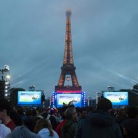 EURO 2016 Parīzes fanu zonas miljonā apmeklētāja saņem biļetes uz finālspēli