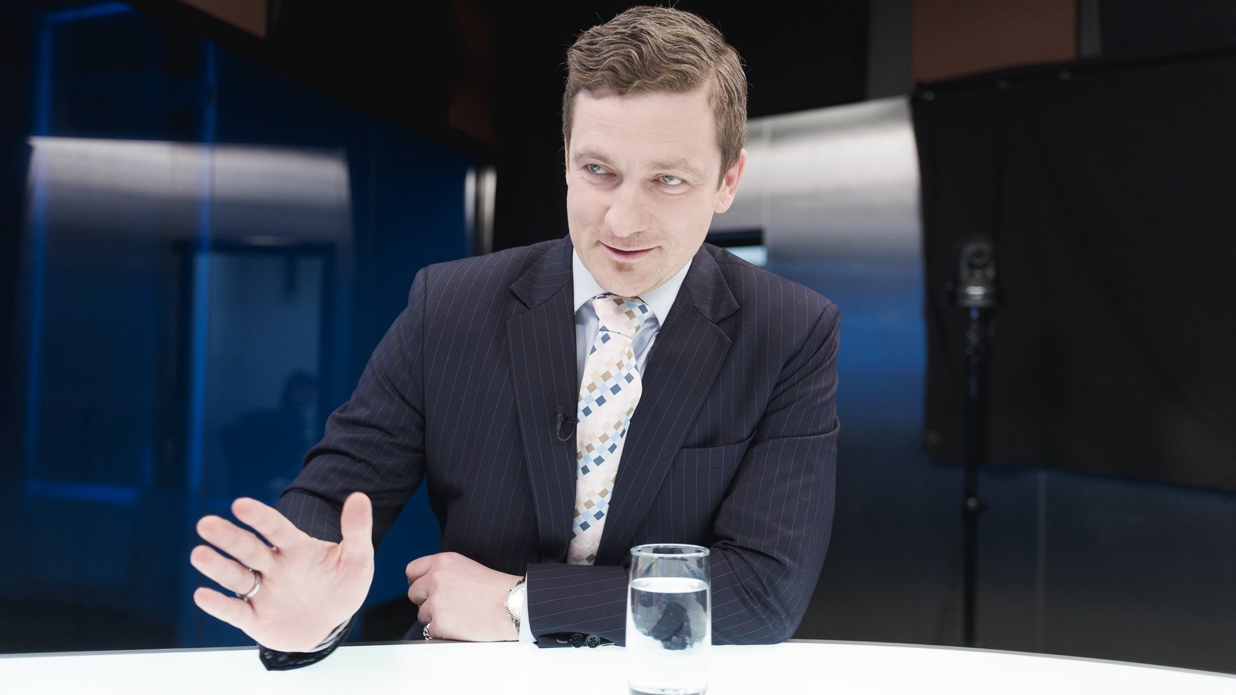 CVK gatavi sliktākajiem scenārijiem – ar vēlētāju apliecībām kā 90. gados