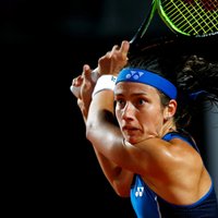 Севастова со скрипом пробилась в 1/8 финала турнира WTA в Бухаресте