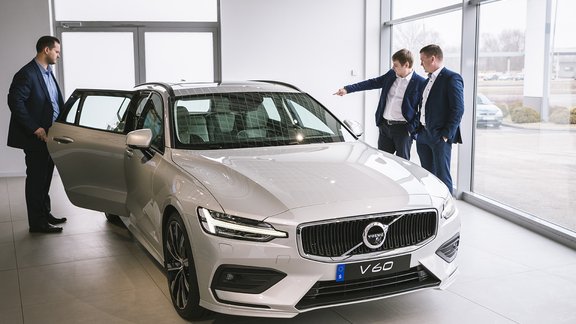 'Volvo V60' prezentācija