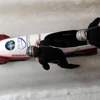 Latvijas bobsleja ekipāžām vietas labāko septītniekā EK divnieku sacensībās