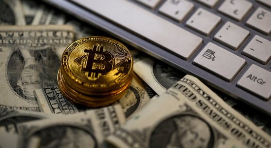 'Bitcoin' vērtība sasniedz vēl nebijušus rekordus