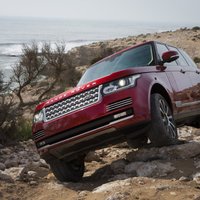 Uzlaboto 'Range Rover' varēs kontrolēt attālināti