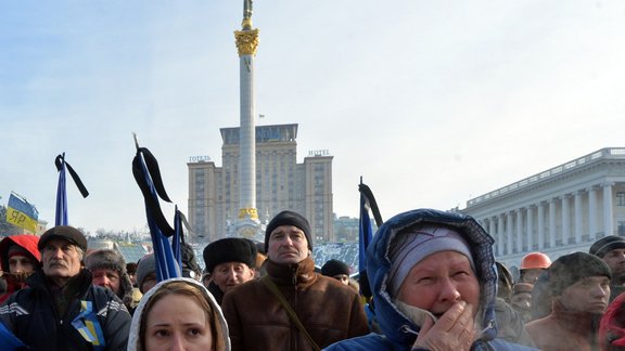 Ukraina atvadās no protestos bojāgājušā aktīvista - 4